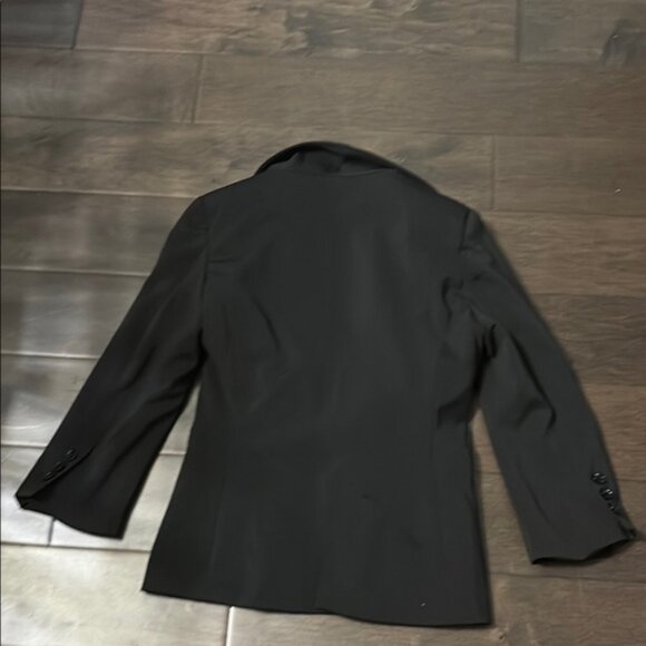 Zara Classic Black Blazersize smallwith pocketslined one - Picture 8 of 9